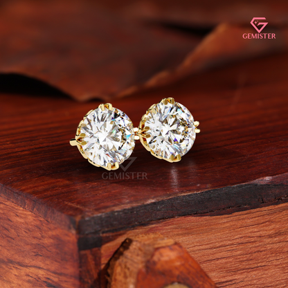 Round Brilliant-Cut Moissanite Compass Double-Prong Studs | 14K Gold