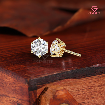 Round Brilliant Cut Diamond Stud Earrings with Elegant  Basket, VVS Clarity