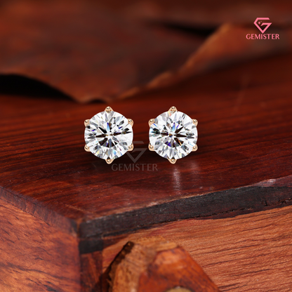 Round Brilliant Cut Diamond Stud Earrings with Elegant  Basket, VVS Clarity