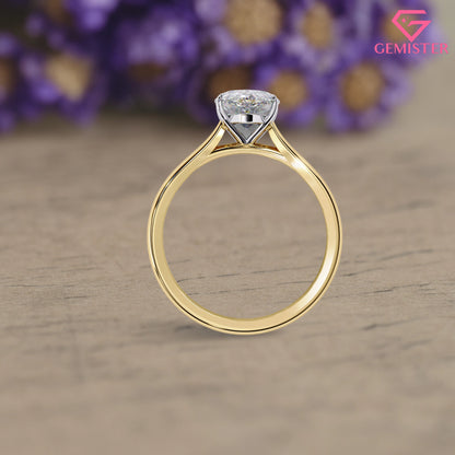 Elegant 0.89 CT Pear Cut Moissanite Engagement Ring – Classic Gold Solitaire, Minimalist Bridal Ring