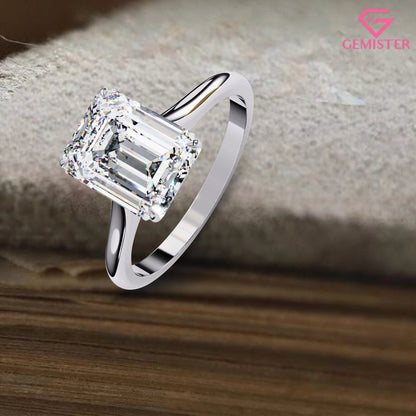 2.56 CT Emerald Cut Moissanite Engagement Ring – Classic Solitaire in Solid Gold, Timeless Bridal Jewelry