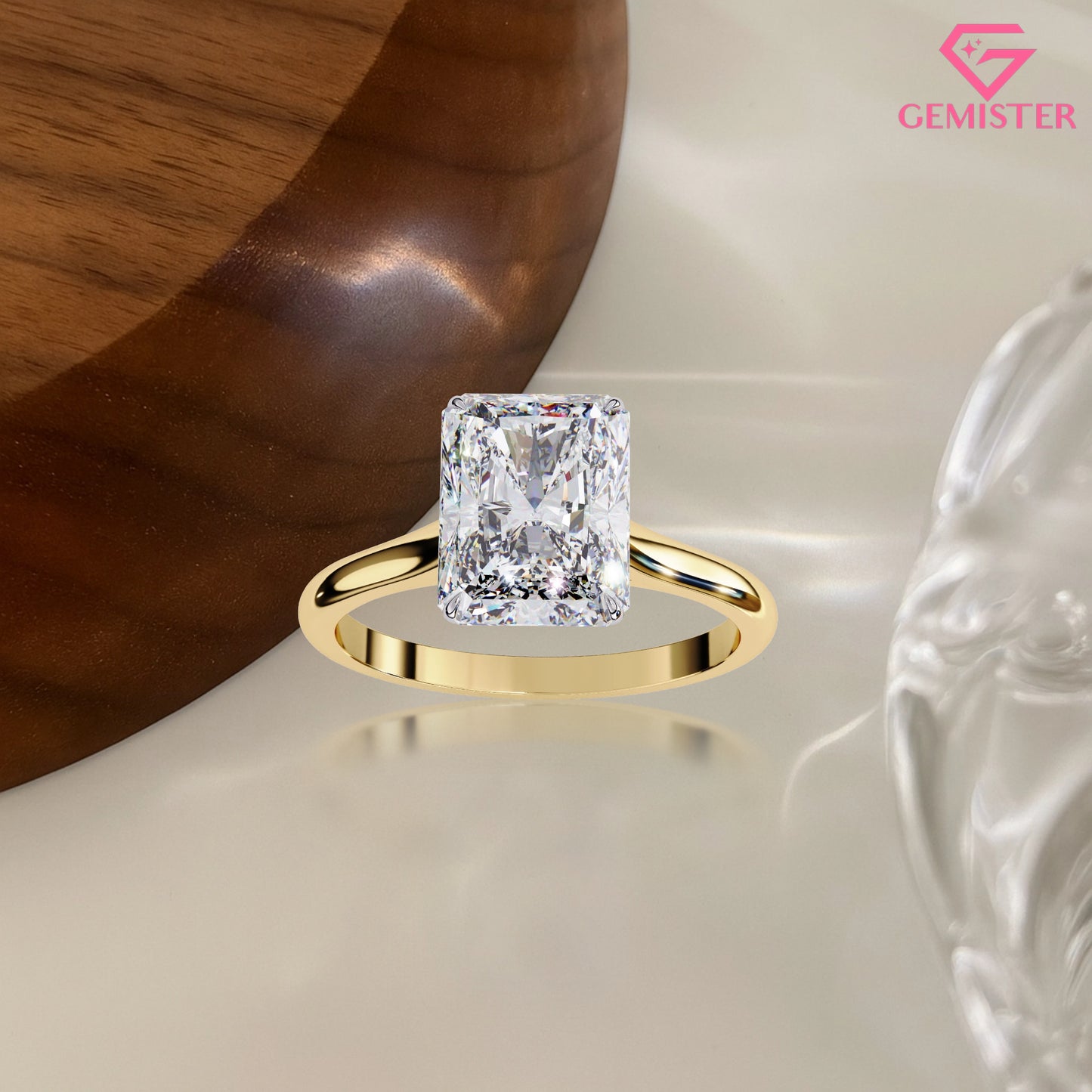 Elegant 2.94 CT Radiant Cut Moissanite Engagement Ring – Classic Gold Solitaire Bridal Ring