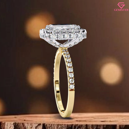 2.92 CT Emerald Cut Moissanite Halo Engagement Ring with Diamond Accents – Elegant Bridal Jewelry
