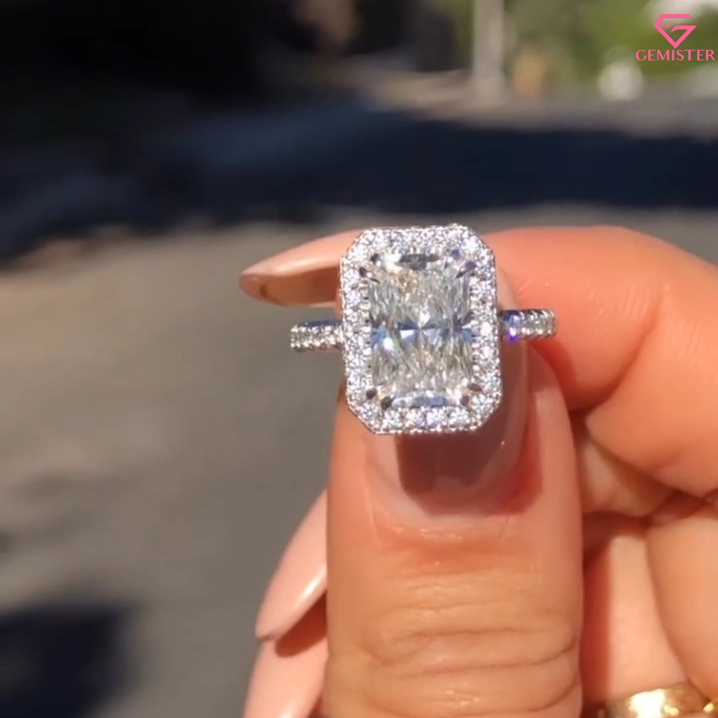 2.92 CT Radiant Cut Moissanite Double Halo Engagement Ring with Diamond Accents – Luxury Bridal Jewelry