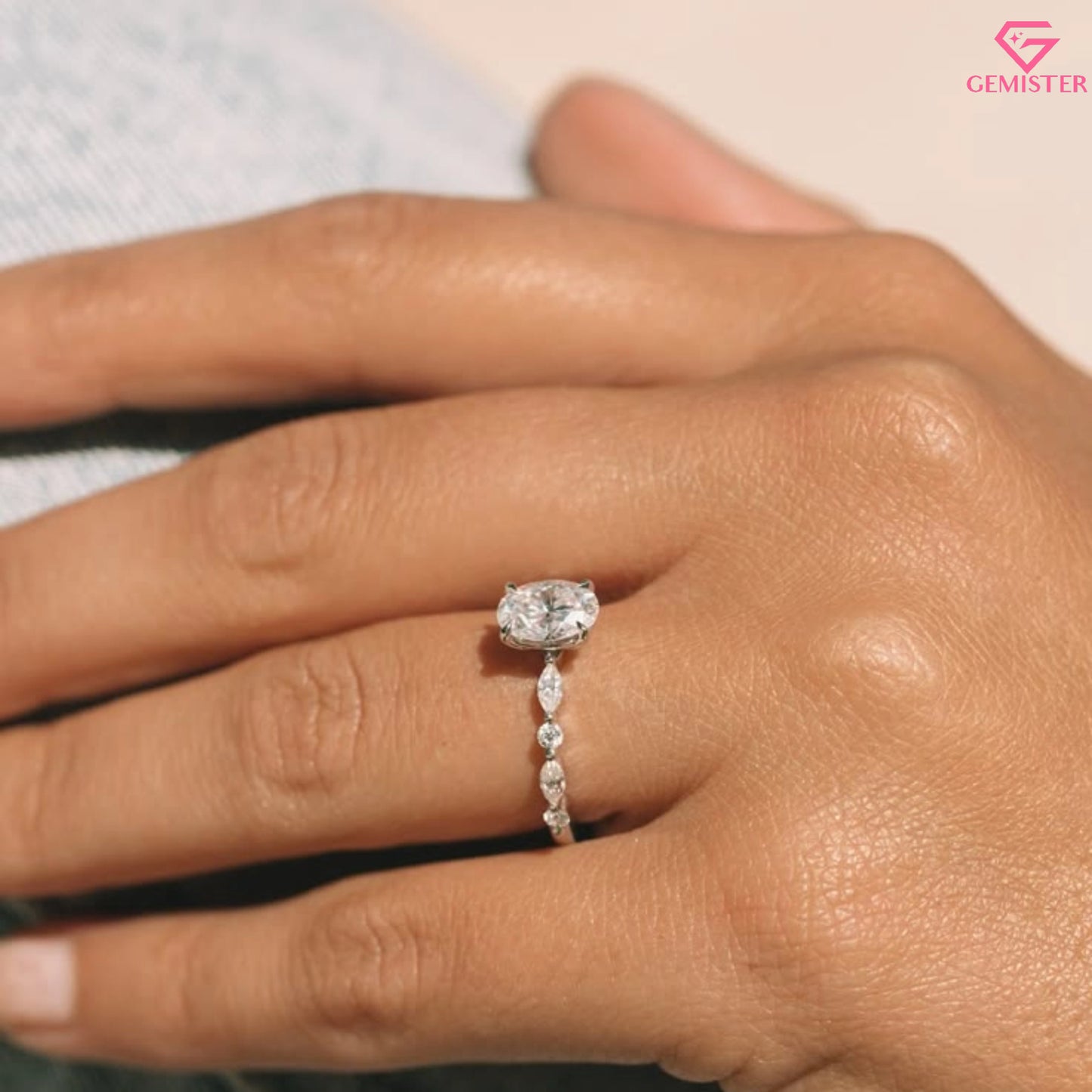 2.82 CT Round Cut Moissanite Engagement Ring with Marquise and Round Side Accents – Elegant Bridal Jewelry