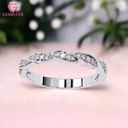 0.33 Ct Moissanite Twist Band Ring – Gold Infinity Style Ring with Round Cut Stones, Elegant Anniversary or Wedding Band for Women