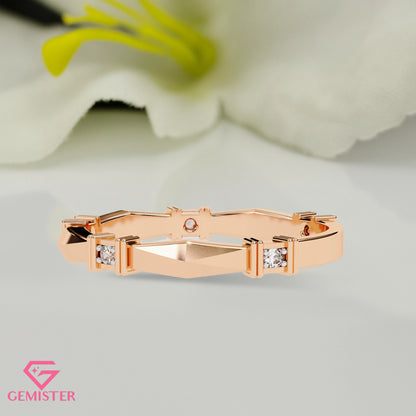 Geometric Lab Grown Diamond Band Ring – Unique Gold Ring with Modern Design, Minimalist Wedding Band