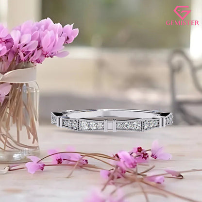 0.16 Ct Moissanite Geometric Band Ring – Milgrain Design with Round Cut Stones, Elegant Wedding Band