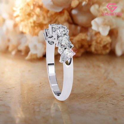 0.72 Ct Lab Grown Diamond Cluster Band Ring – Round & Pear Cut Multi-Stone Gold Ring, Elegant Wedding Band