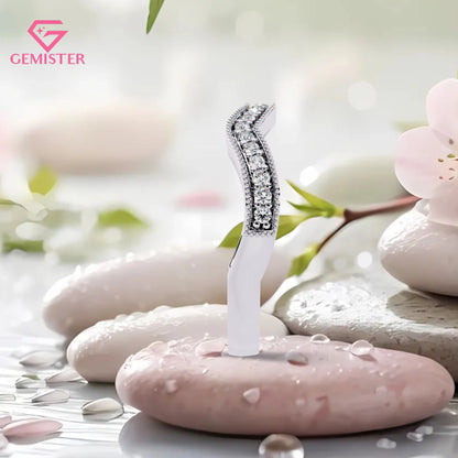 0.15 CT Moissanite Curved Wedding Band – Gold Milgrain Contour Stacking Bridal Band