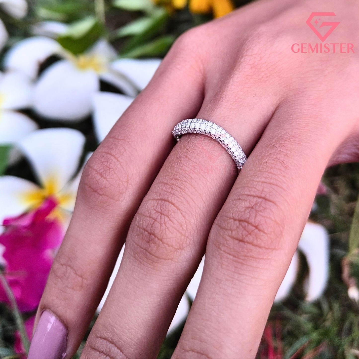 Curved Pavé Lab Grown Diamond Eternity Band | Contoured Wedding Ring