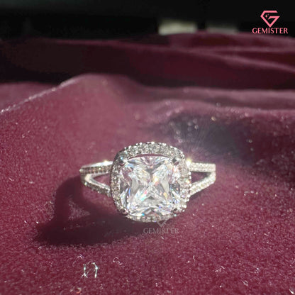 Cushion Cut Halo Engagement Ring | Split Shank Pavé Moissanite Wedding Band