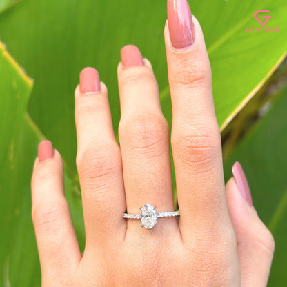 Oval Cut Moissanite Solitaire Engagement Ring | Dainty Pavé Diamond Band