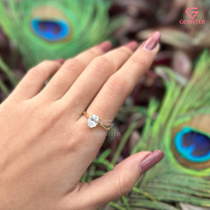 Oval Cut Moissanite Solitaire Engagement Ring | Sustainable Jewelry