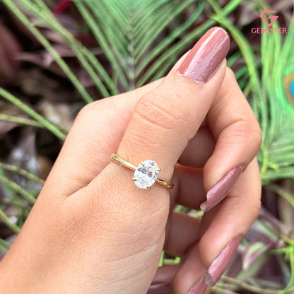 Oval Cut Moissanite Solitaire Engagement Ring | Sustainable Jewelry