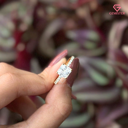 Princess Cut Solitaire Engagement Ring | Pavé Diamond Hidden Halo Band