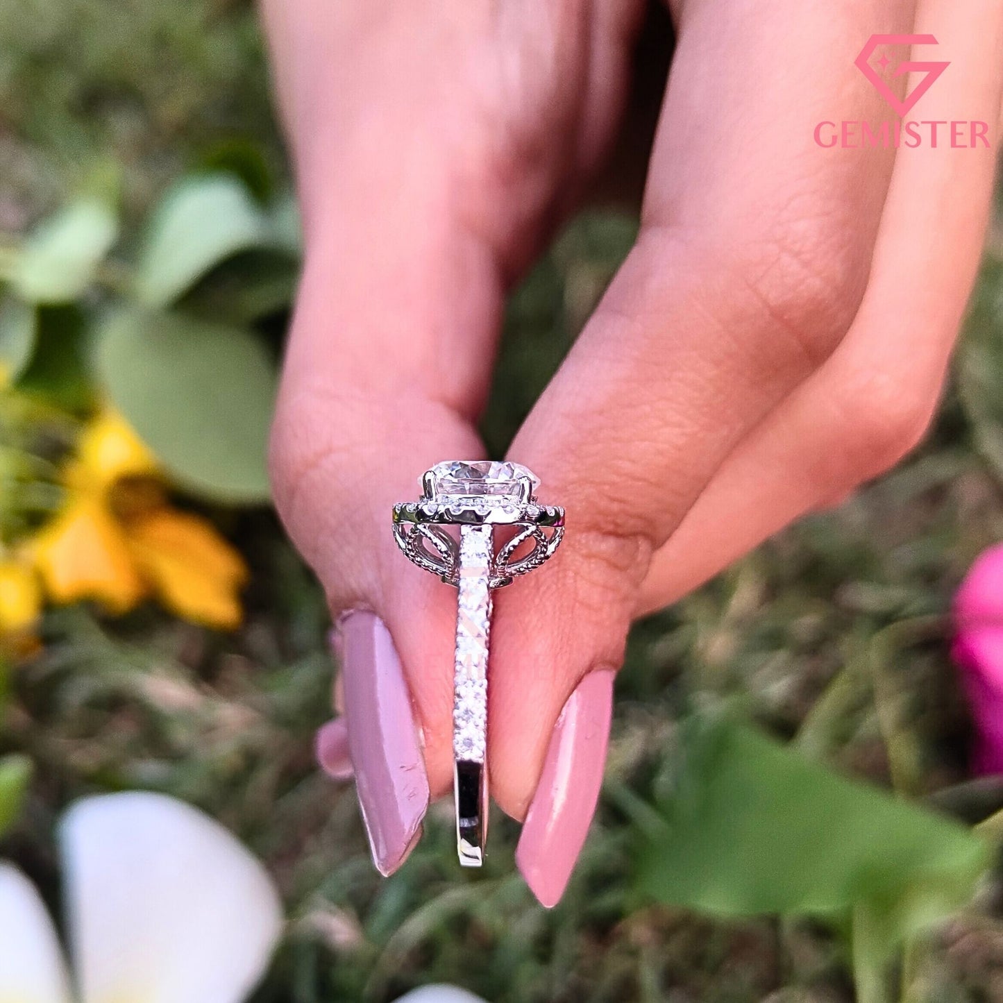 Vintage Round Brilliant Moissanite Halo Engagement Ring | Filigree Cathedral Pavé Band
