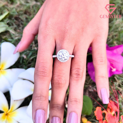 Vintage Round Brilliant Moissanite Halo Engagement Ring | Filigree Cathedral Pavé Band