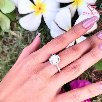 Vintage Round Brilliant Moissanite Halo Engagement Ring | Filigree Cathedral Pavé Band