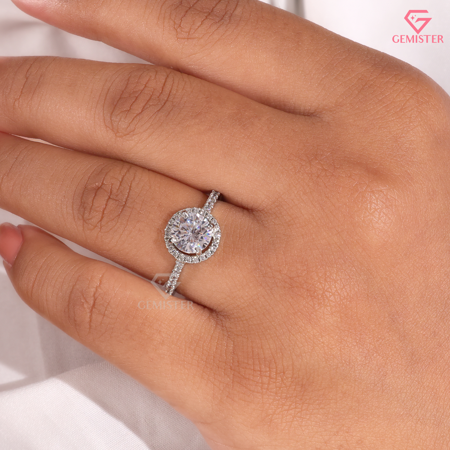 Round Moissanite Floating Round Halo Engagement Ring in 14K Gold