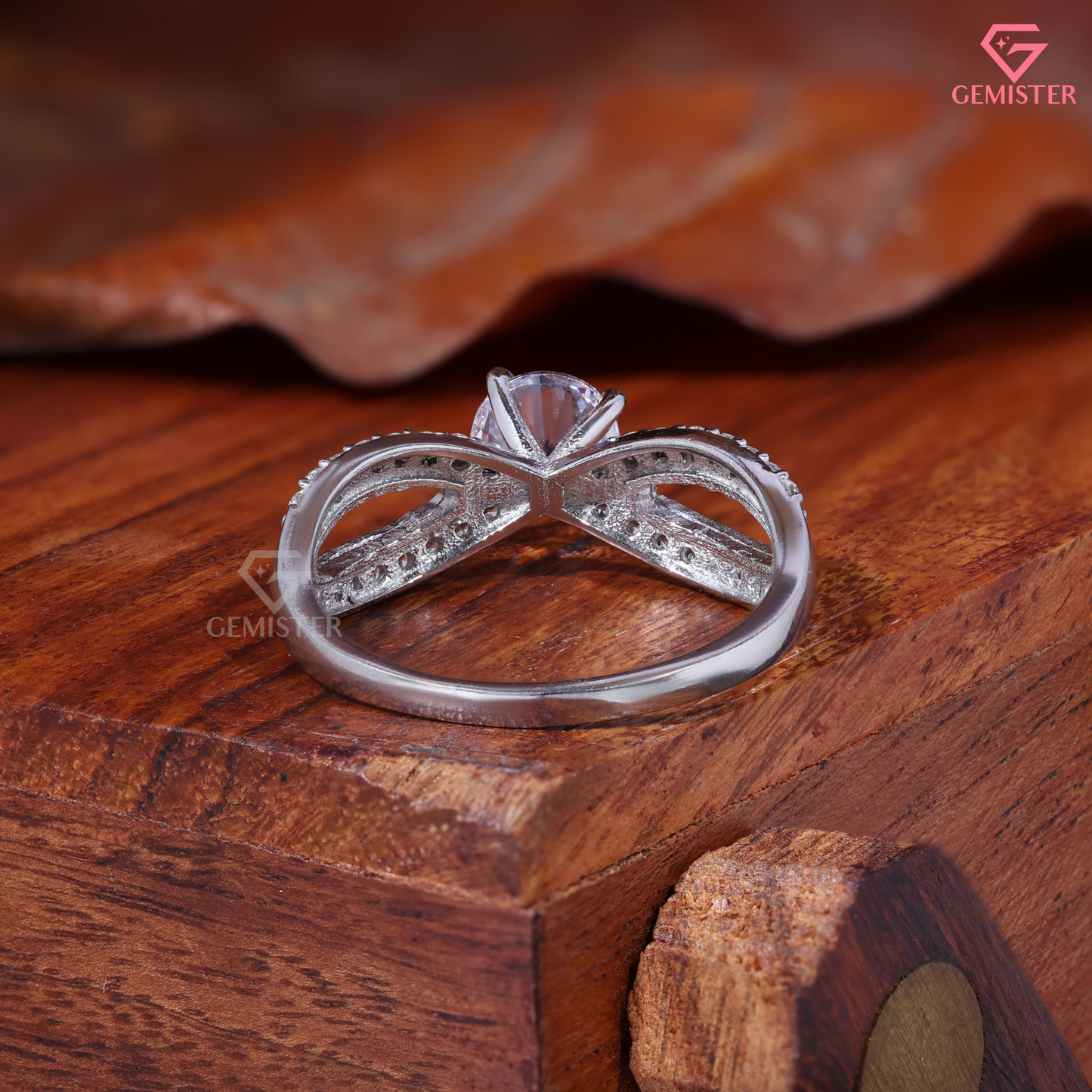 Round Moissanite Infinity Split Shank Engagement Ring in 14K Gold