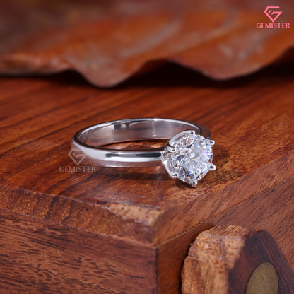 Round Cut Moissanite 6 Prong Solitaire Engagement Ring in 14K Gold