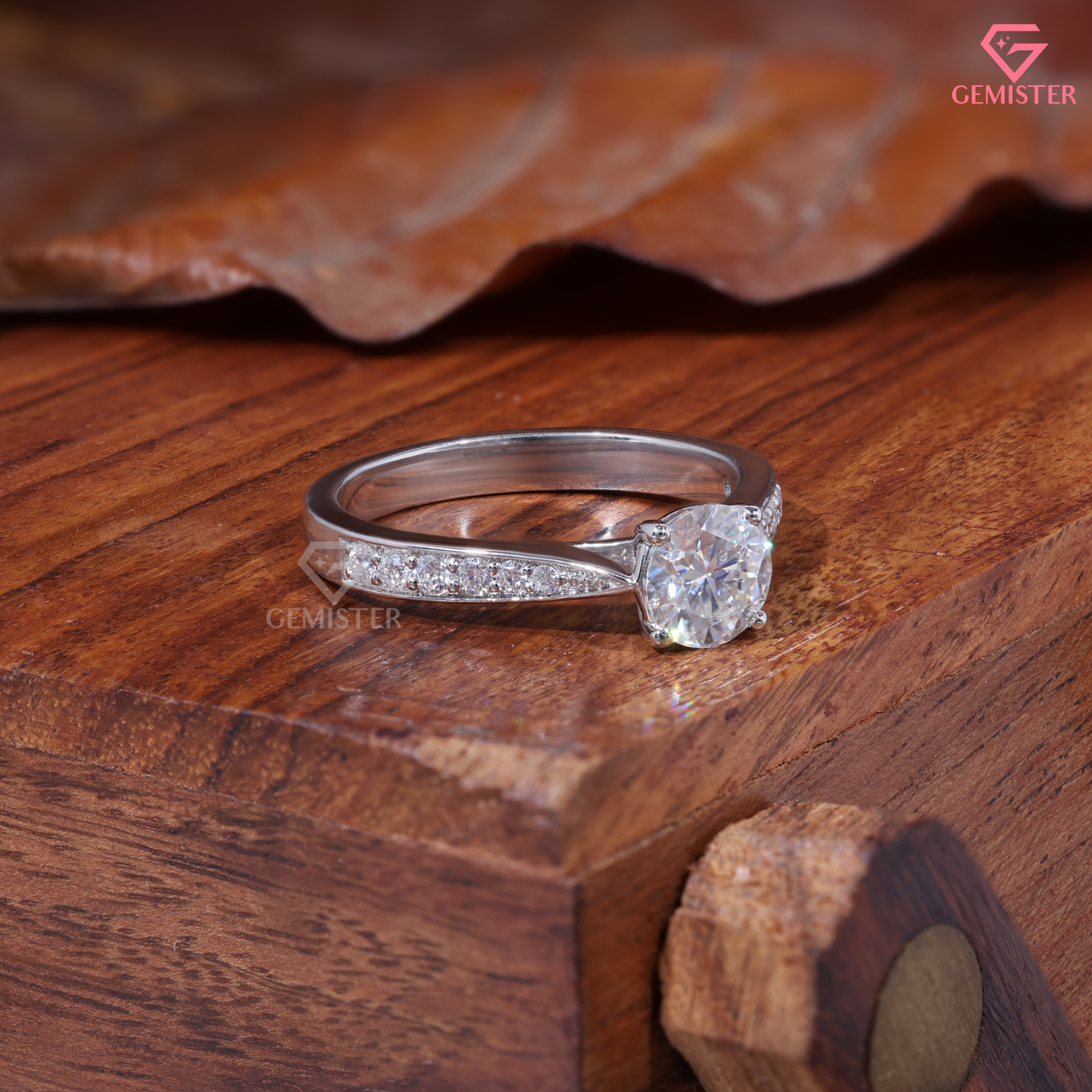 Round Moissanite Vintage Tapered Pavé Engagement Ring in 14K Gold