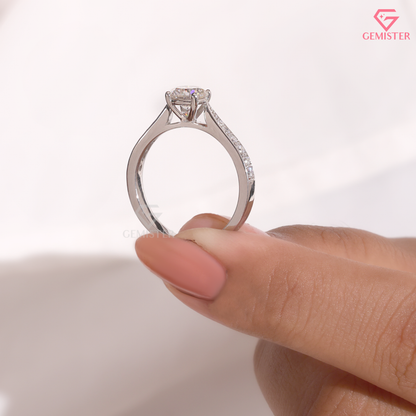 Round Moissanite Vintage Tapered Pavé Engagement Ring in 14K Gold