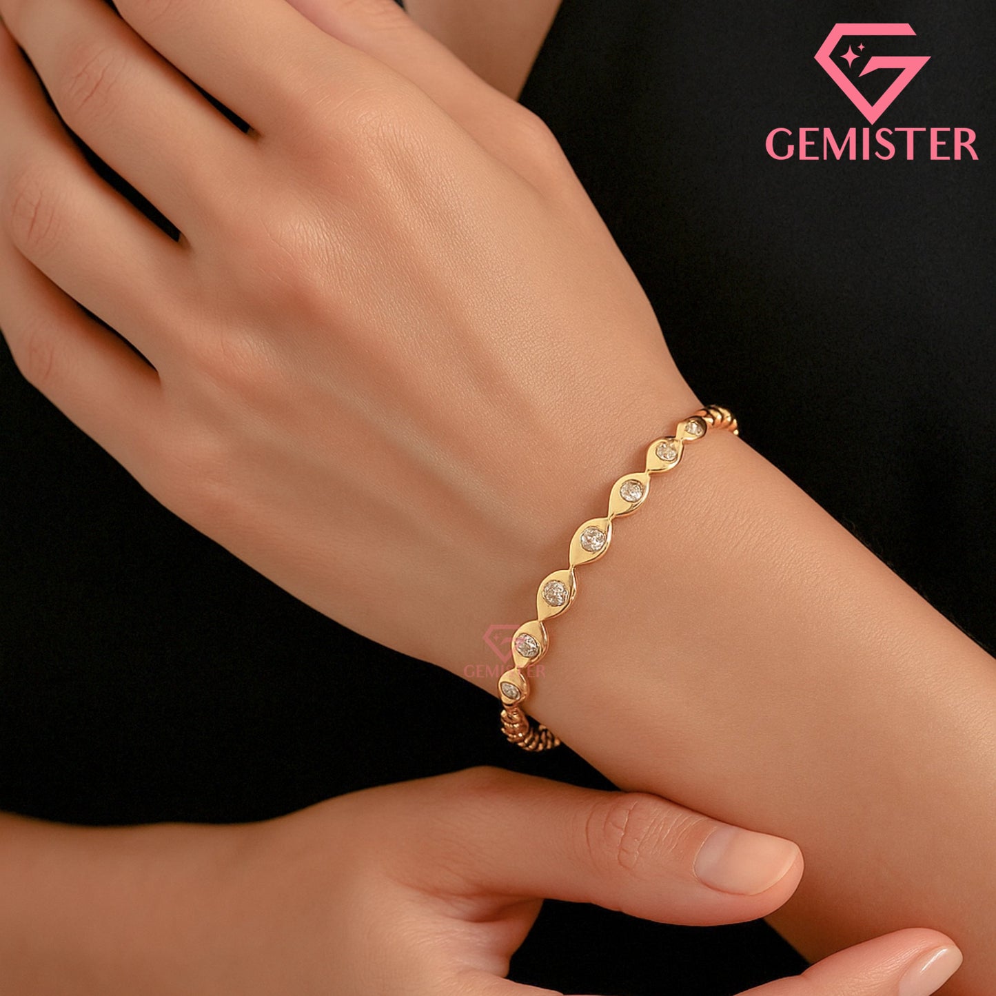 1.02 CT Lab Grown Diamond Leaf Link Bracelet in Gold – Elegant Tennis Bangle