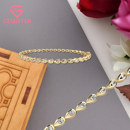 1.02 CT Lab Grown Diamond Leaf Link Bracelet in Gold – Elegant Tennis Bangle