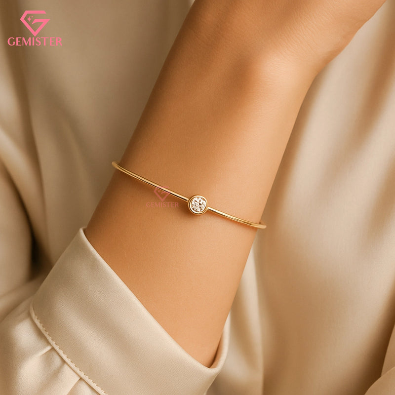 Minimalist 0.10 CT Round Lab Grown Diamond Bezel-Set Solitaire Bracelet