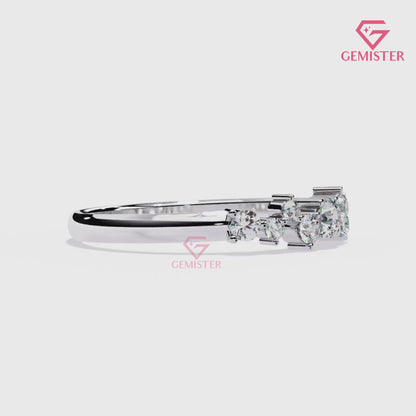 0.28 Ct Lab Grown Diamond Cluster Band Ring – 7 Stone Round Cut Ring, Dainty Wedding Band