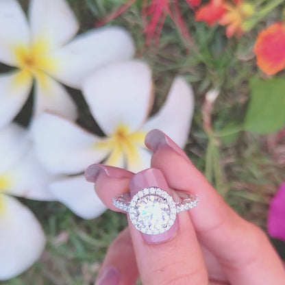 Vintage Round Brilliant Moissanite Halo Engagement Ring | Filigree Cathedral Pavé Band